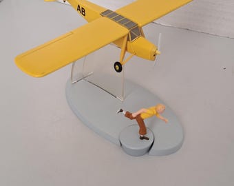 An airplane from a Tintin album