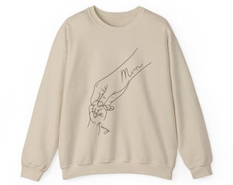 Personalized Mom & Child Hand Sweatshirt, Custom Name Line Art Gift, Mother's Day Present, Unisex Heavy Blend™ Crewneck Sweatshirt