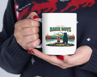 野生動物を応援して男の子を育てよう セラミックマグカップ (11オンス、15オンス) 面白いママベア 自然愛好家へのギフト、素朴なアウトドアキャンプポスター コーヒーカップ