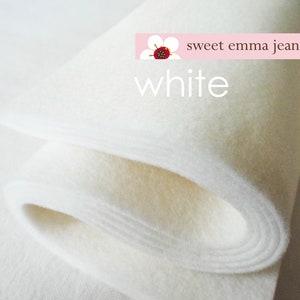 100% Wool Felt Fabric - 1 Yard x 1/2 Yard (36 x 18) - 3mm Thick - Made in  Western Europe - Ivory White