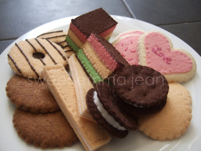 Felt Food Sewing Pattern Cookie Assortment PDF DIY Felt Play Food image 1