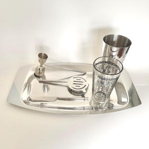 Juego de bar retro con coctelera vintage de Federal Glass