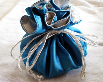 Baby Blue Jewelry Drawstring Pouch, Jewellery Holder, Blue Jewelry Travel Bag, Bridesmaids Gift, Light Blue Pouch