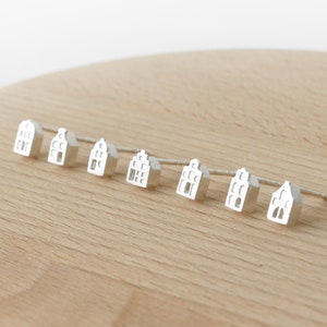 Tiny Amsterdam house STUD EARRINGS, dutch houses, canal houses, gift for architect, traveller gift, cityscape earrings