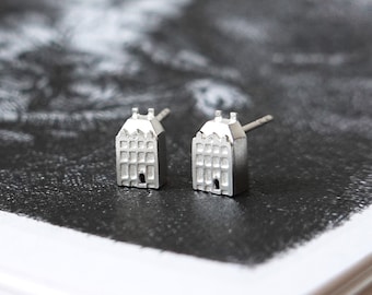 KUNST / ART - Rembrandt House Silver Earrings, silver, gift for artist, painter, Dutch Renaissance, Rembrandthuis, house studs, miniature