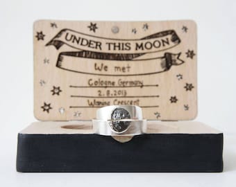 UNDER THIS MOON / Personalised moon phase wedding band set in silver,  moon lovers rings, custom moon jewelry, phases of the moon rings