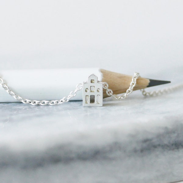 GELUK / LUCK - Tiny Amsterdam House ketting, miniatuur huis charme, tfios, grachtenpand, nekgevel, reiscadeau