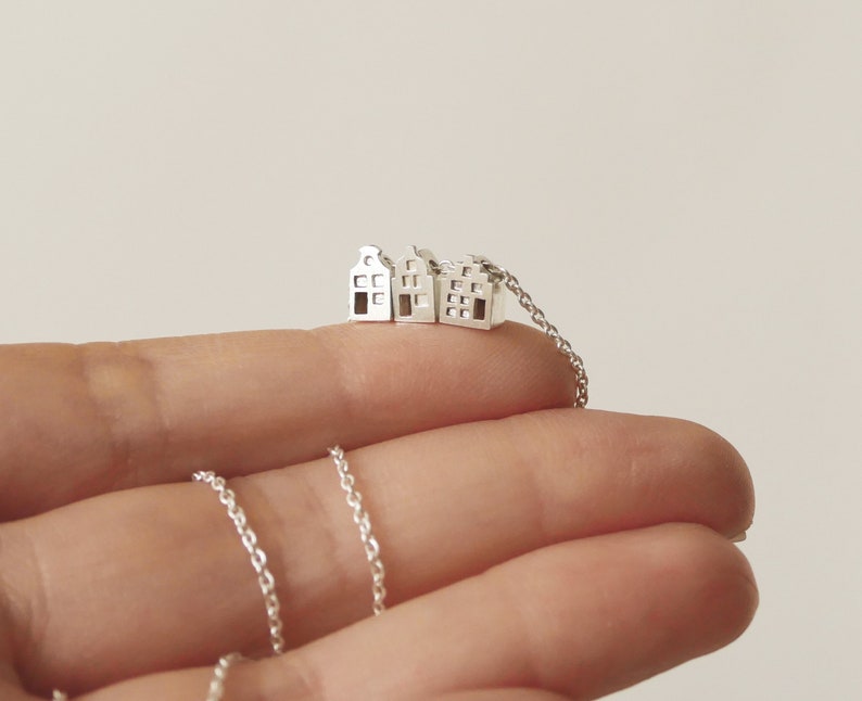 Tiny Amsterdam houses necklace, gift for architect, dutch houses, canal houses, Amsterdam skyline, traveller gift, cityscape image 6