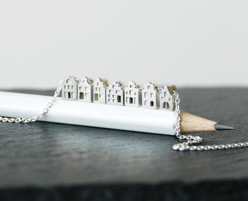 Tiny Amsterdam houses necklace, gift for architect, dutch houses, canal houses, Amsterdam skyline, traveller gift, cityscape image 1