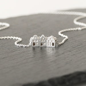 Tiny Amsterdam houses necklace, gift for architect, dutch houses, canal houses, Amsterdam skyline, traveller gift, cityscape image 5