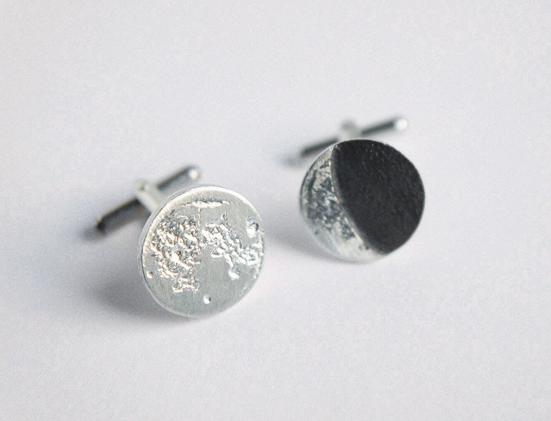 UNDER THIS MOON / Cufflinks Personalized moon phase cufflinks in silver, fathers day gift, anniversary gift, birth moon jewelry image 2