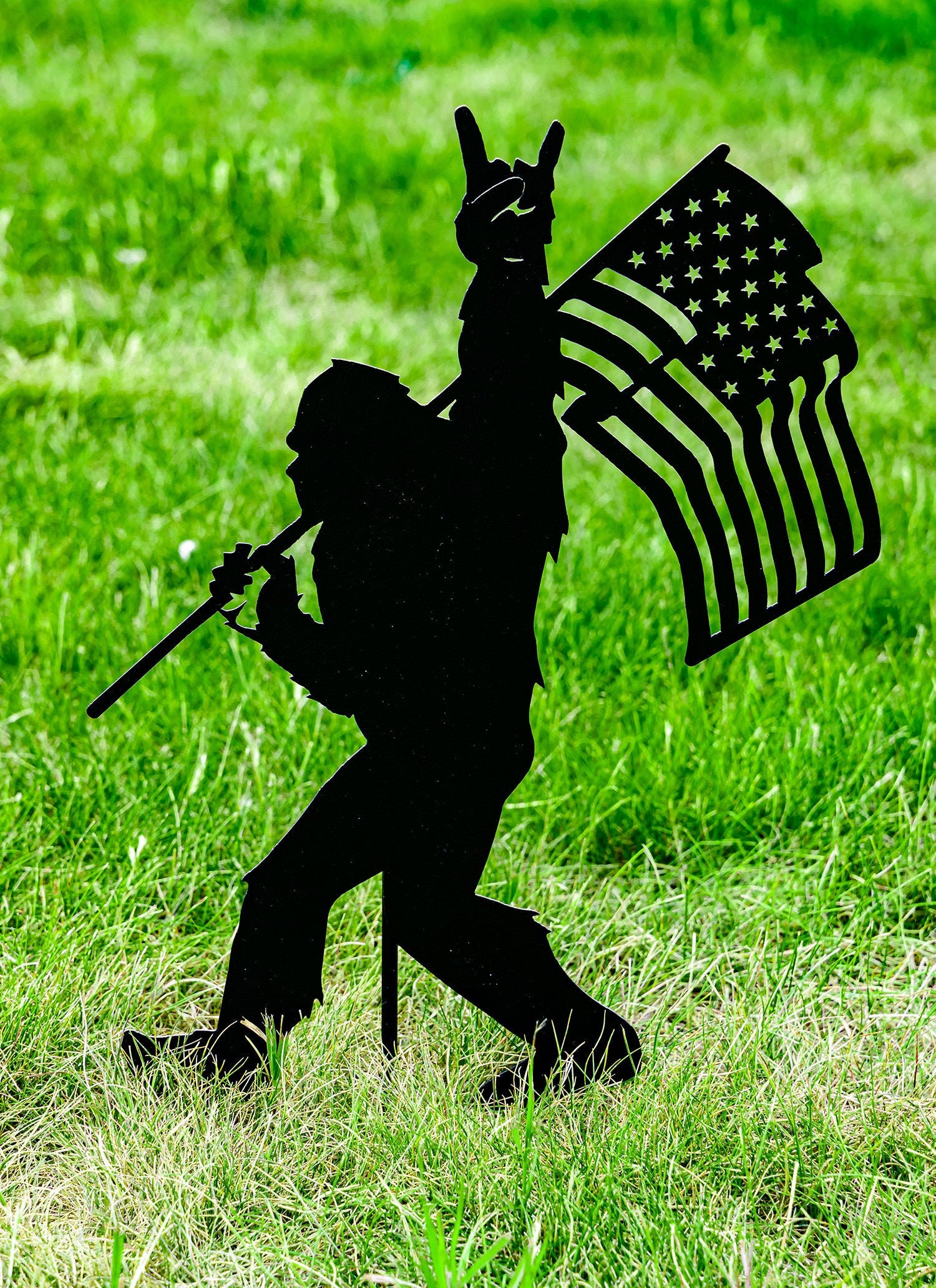 Hand Made Bigfoot Sasquatch Yeti Yard Art