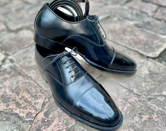 Zapatos Oxford negros hechos a medida con construcción Goodyear Welted / Zapatos de vestir Goodyear Welted Regalo de boda para el marido