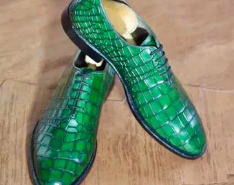 Sapatos Oxford masculinos feitos à mão em couro verde com textura de crocodilo - Sapatos sociais com pátina personalizada, calçados de luxo para casamentos formais, presente para ele.
