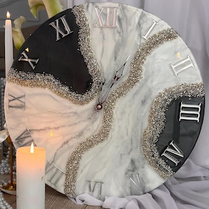 Resin geode clock, resin art, geode art, resin geode wall art, black and white geode clock, wall art living room, marble clock, unique clock