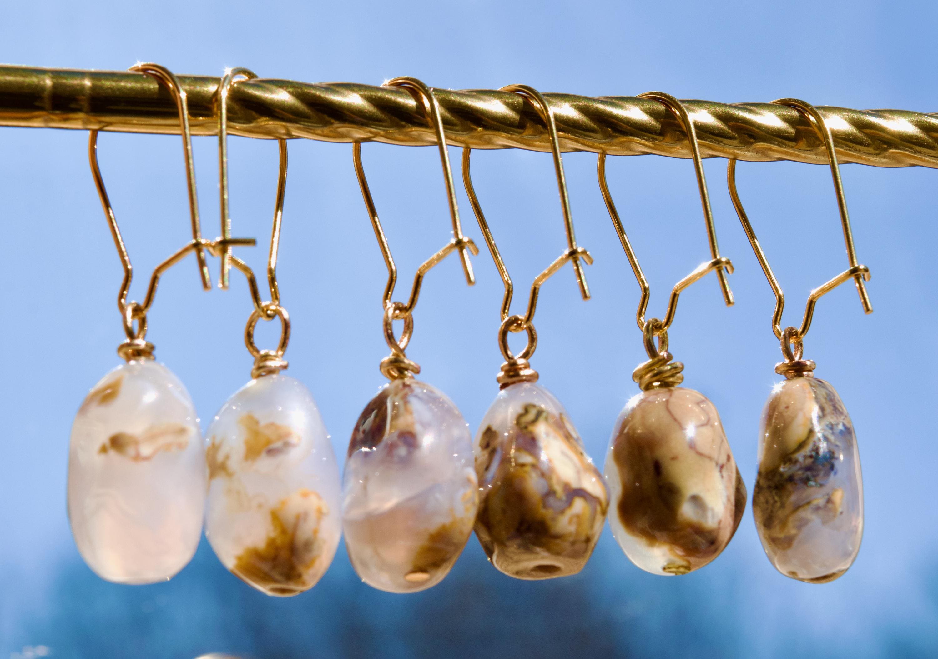Boucles D'oreilles Clous En Perles De Culture Et Calcédoine - Plaqué Or 14k, Neuf Avec étiquettes Rose-Mimosa