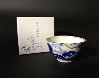 Kintsugi guldreparerad japansk kanin keramisk risskål