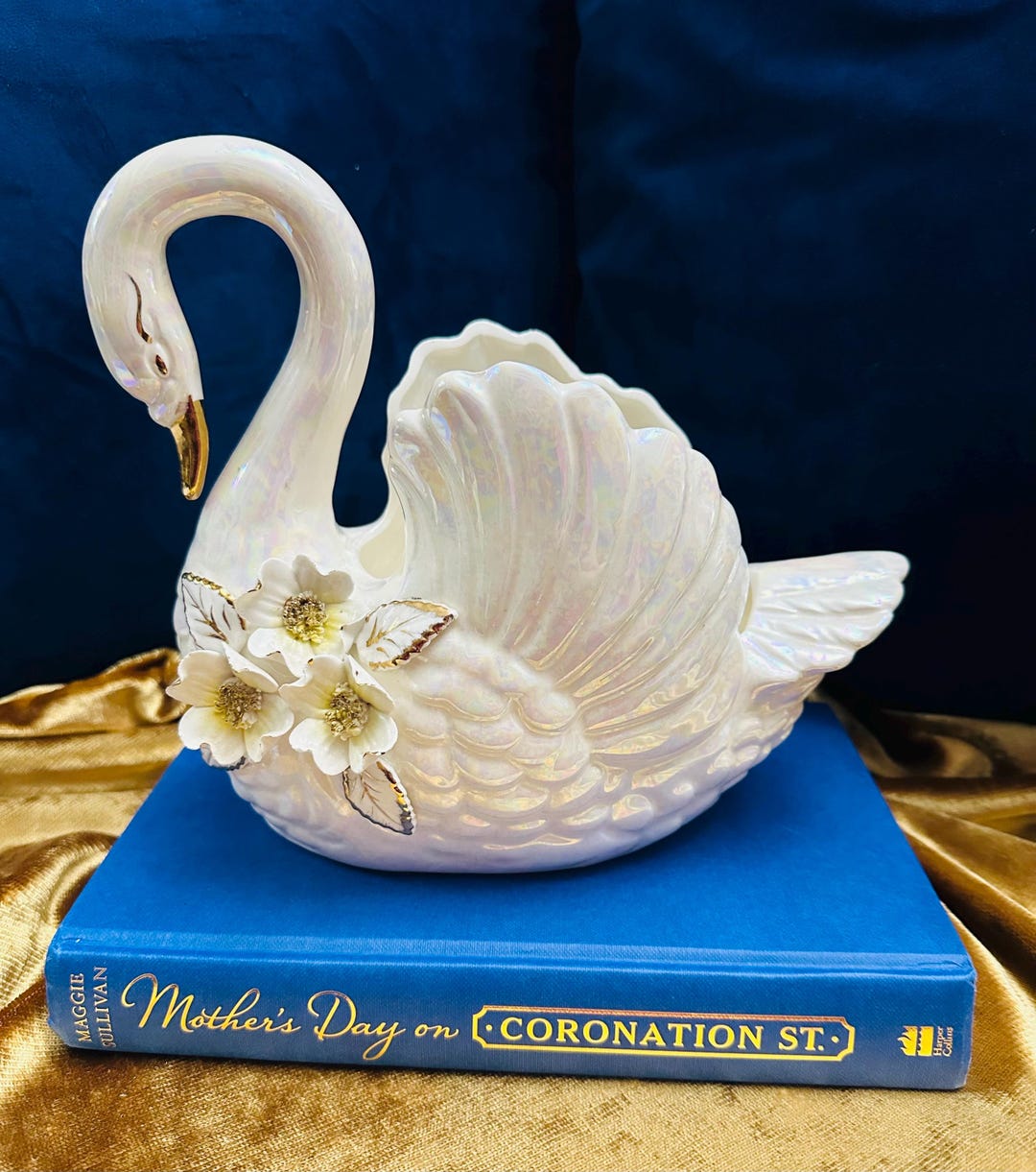 新品未使用 joieve swan cami 36 Amazon.com: ZKSYLSM Ceramic Swan Figurine - Modern Minimalist Swan