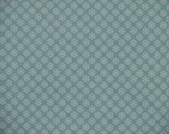 Blue Dotted Flower Fitted Crib Sheet