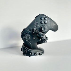 3D Printed Gaming Controller Display Stand - Lightning Design Console Holder - Tentacle Game Pad Mount - Gamer Decor