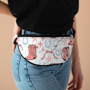 Chic Western Fanny Pack, Trendy Festival Bag, Cute Accessory for Country Concerts, Practical Travel Pouch, Stylish Gift for Teens