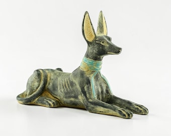 Estatua del dios chacal egipcio Anubis, réplica de arte en piedra negra