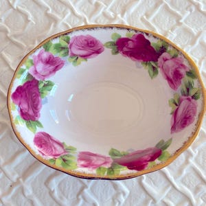 Royal Albert Old English Rose Bowl 5.5” Bone China