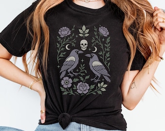 Raven Skull Shirt, Comfort Colors Witchy Tee, Gothic Shirt, Vintage Crow Shirt, Dark Academia Shirt, Goblincore Shirt, Vintage Halloween