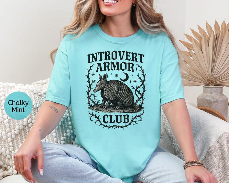 Gordeldier introvert pantserclubshirt, comfort kleuren gordeldier-shirt, gothic Weirdcore retro-shirt, sarcastisch introvert humor-T-shirt afbeelding 14