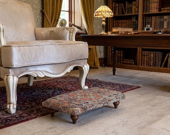 etnische huisstijl, gedurfd decoraccent, bedrukte kelimkruk, onderhoudsvriendelijke poef, poef, poef, lage poef