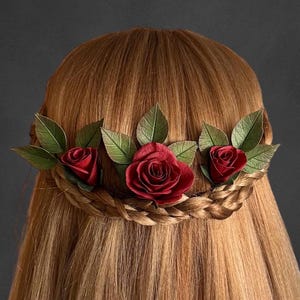 Burgunderrote Rosenblumenhochzeitshaarteil, Blumenkopfschmuckbraut