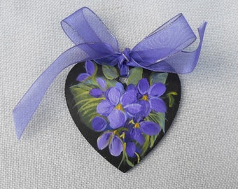 Handpainted Dark Purple Violets on Black, Wood Heart Ornament, 3x3 INCHES, Shabby Violets, Cottage Style Memorial Gifts, May Birthdays