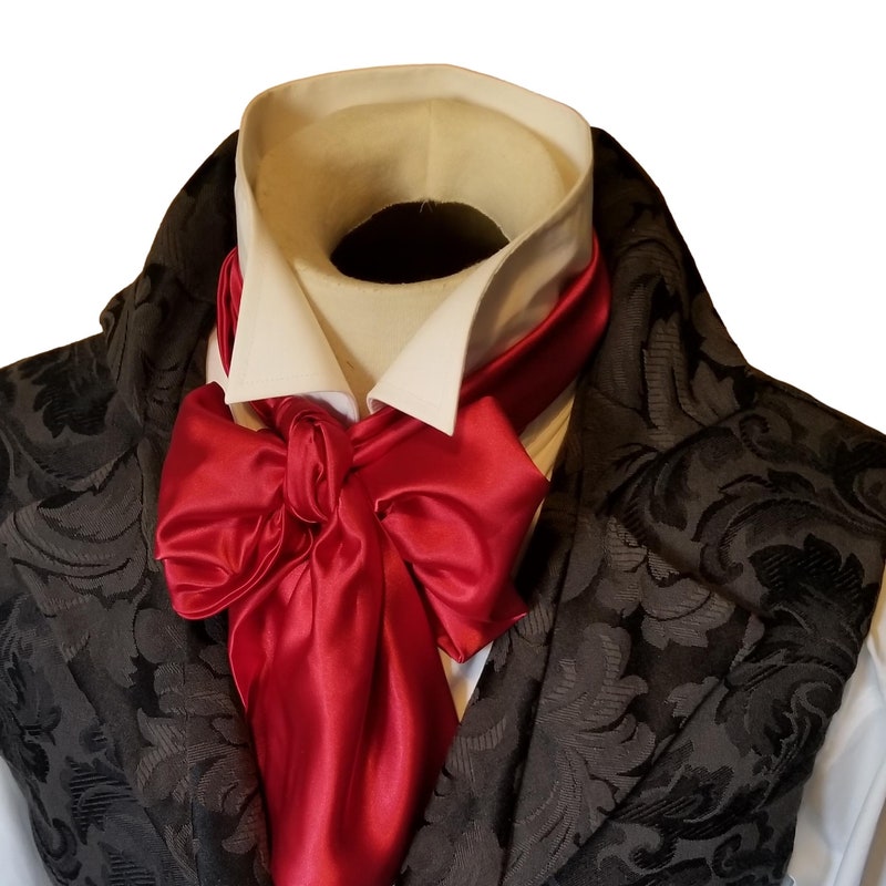 Black Venetian Ascot
