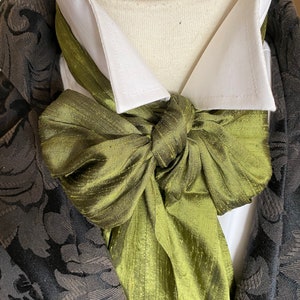 Moss Green REGENCY Dupioni Silk Brummel Victorian Ascot Tie Cravat