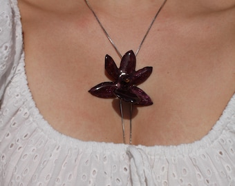 Necklace real orchid flower handmade, adjustable size, slider, reddish-brown orchid, orchid flower necklace unique