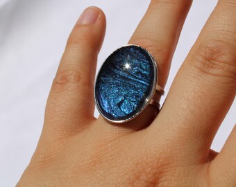 Statement oval rings in various colors, stainless steel, silver-colored, adjustable size, handmade, marble effect, unique pieces, acrylic paint