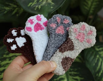 Cute bookmarks, punch needle design, cat paw print, fluffy, various colors