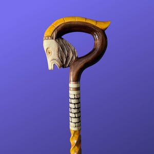 Capricorn Walking Stick Hand Carved Cane Zodiac Capricorn Wooden Cane Hiking Stick Goat Carved Handle Walking Sticks Canes Stylish Gift