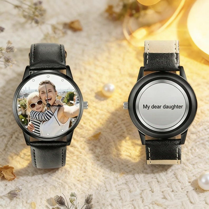 Reloj de pulsera personalizado con foto grabada para hombre, reloj de cuero negro para él, Día del Padre, regalo de aniversario perfecto para esposo, papá, novio imagen 4