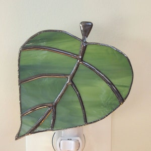 Green Leaf Night Light, Spring Stained Glass Night Light image 2