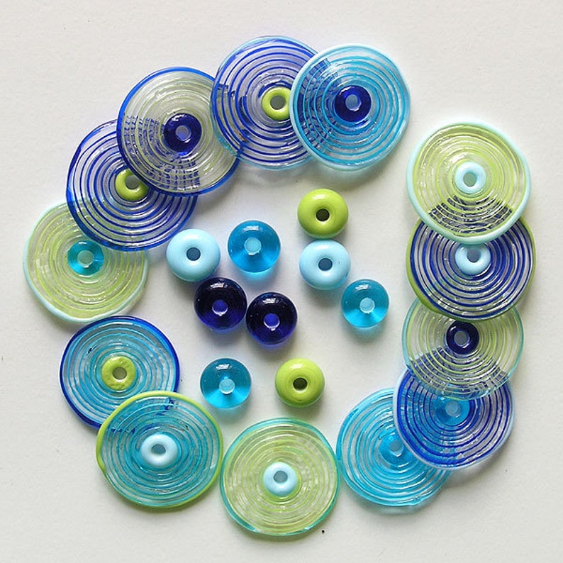 Lampwork Glass Disc Beads, FREE SHIPPING, Handmade Spiral Pea Green