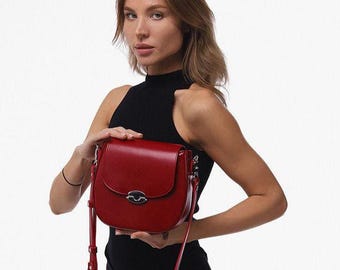 Leather Shoulder Bag for Everyday, Soft Leather Crossbody Bag for Women, Handmade Leather Bag, Gift for Women, Available in 2 colors