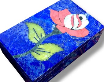 アフガニスタンの伝統的な箱、青いラピスラズリの石の箱、宝石箱