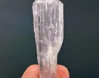 Etsad kunzitkristall med kvarts Afghanistan-trifan, 26 gram