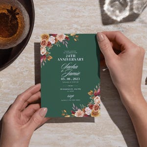Tarjeta de invitación de aniversario de bodas / Plantilla floral verde editable / Invitación de aniversario imprimible / Descarga instantánea