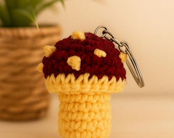 Modèle de porte-clés champignon au crochet : breloque pour sac Amigurumi (Modèle PDF)
