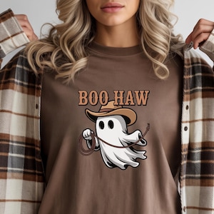 Comfort Colors® Western Ghost T-Shirt, Halloween Shirt, Cute Ghost Shirt, Halloween Party Shirt, Spooky Fall Shirt, Country Girl Gift