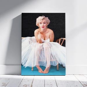 Marilyn Monroe Ballerina Canvas Wall Art, Marilyn Monroe Ballerina Wall Decor, Marilyn Monroe Poster Print, Marilyn Monroe Canvas Gift.