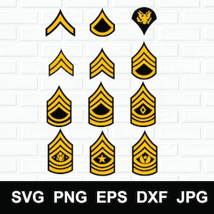 Peut inclure: Une collection d'insignes de grade militaire jaunes et noirs, comprenant des chevrons, des arcs et des emblèmes. L'image présente divers motifs, tels que des chevrons, des arcs et des emblèmes, avec un fond noir et des détails jaunes. Le bas de l'image affiche les formats de fichiers : SVG, PNG, EPS, DXF et JPG.