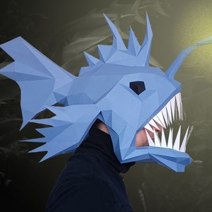 Maschera spaventosa di Halloween: modello di maschera di pesce pescatore / maschera fai da te di pesce pescatore di profondità maschera di carta artigianale